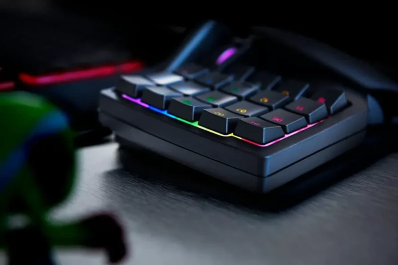 Razer Tartarus v2 Gaming Keypad: Mecha-Membrane Key Switches - 32 Programmable Keys - Customizable Chroma RGB Lighting - Programmable Macros - Classic Black - Image 3
